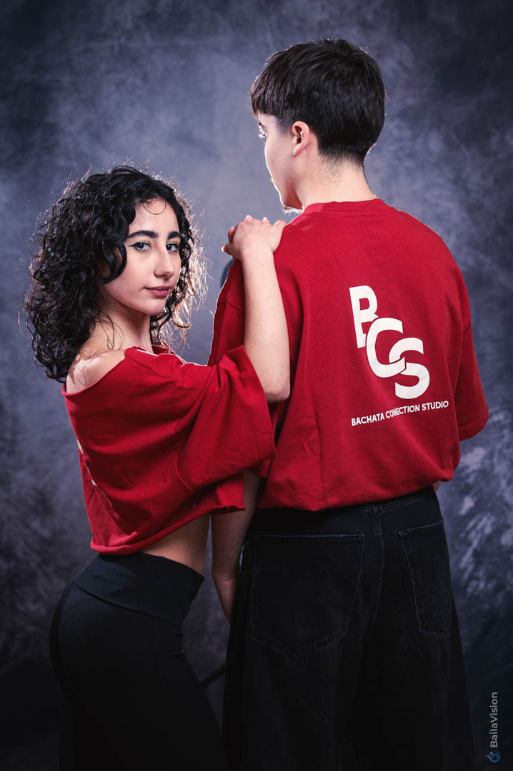 Branding portrait of an artist duo wearing red T-shirts